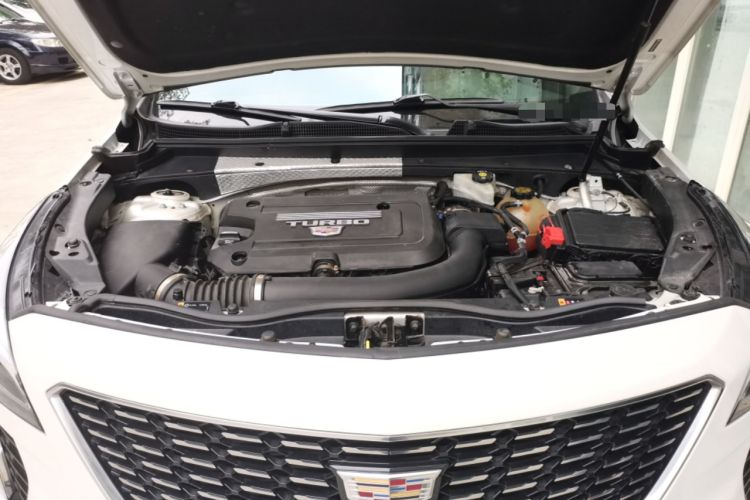 Used Cadillac XT4 2021 28T Two-Wheel Drive Leading Version Engine Bay