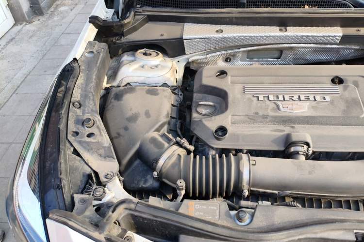 Used Cadillac XT4 2021 28T Two-Wheel Drive Leading Version Engine Bay Right