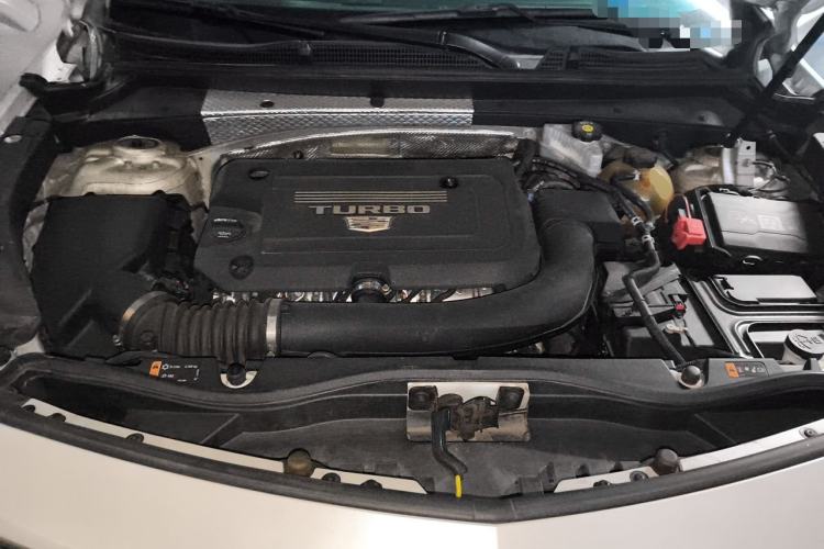 Used Cadillac XT4 2021 28T Two-Wheel Drive Luxury Version Engine Bay
