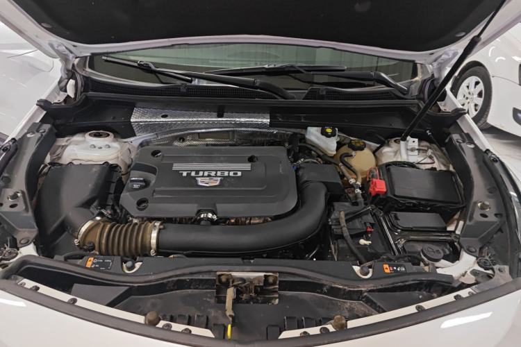 Used Cadillac XT4 2021 28T Two-Wheel Drive Tech Edition Engine Bay