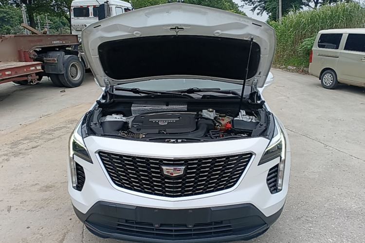 Used Cadillac XT4 2021 28T Two-Wheel Drive Tech Edition Engine Bay