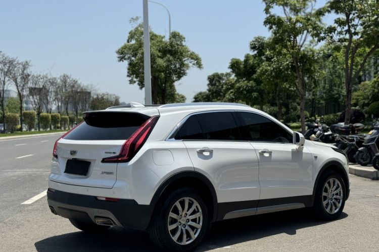 Used Cadillac XT4 2021 28T Two-Wheel Drive Leading Version Exterior 1