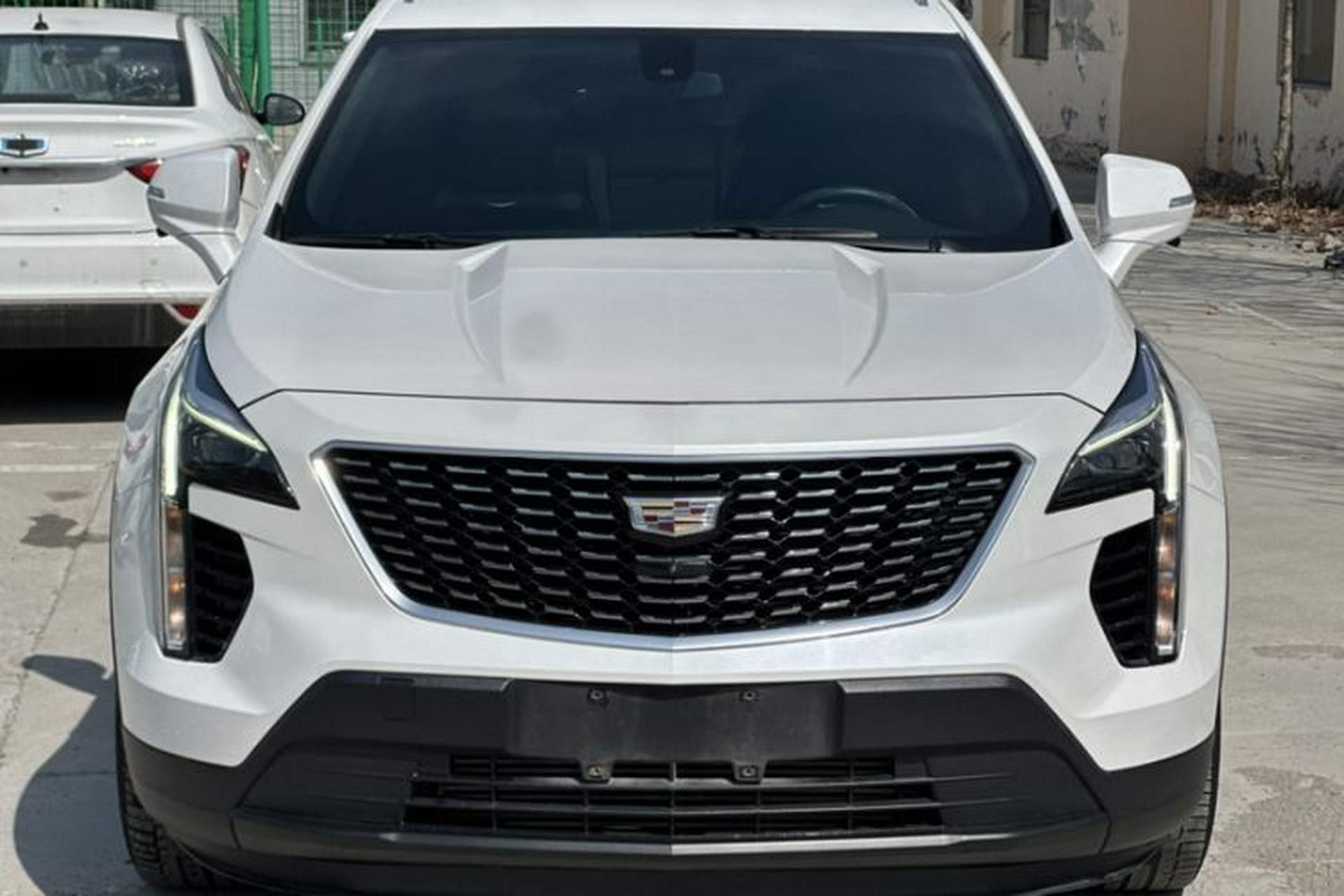Used Cadillac XT4 2021 28T Two-Wheel Drive Tech Edition Exterior 1