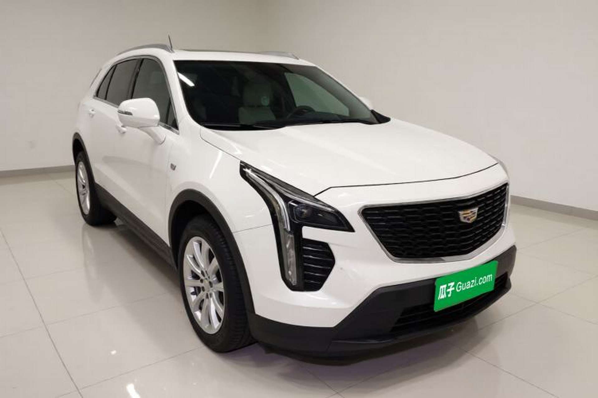 Used Cadillac XT4 2021 28T Two-Wheel Drive Tech Edition Exterior 1