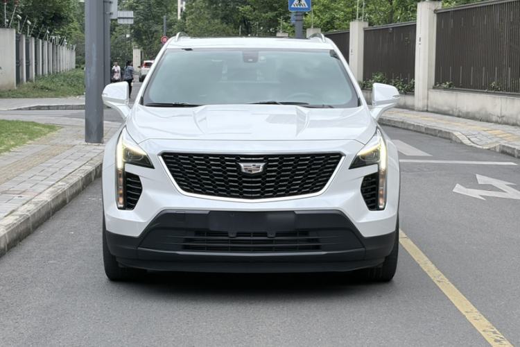 Used Cadillac XT4 2021 28T Two-Wheel Drive Tech Edition Exterior 1