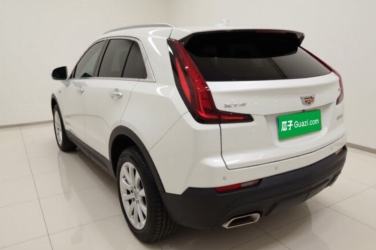 Used Cadillac XT4 2021 28T Two-Wheel Drive Tech Edition Exterior 2