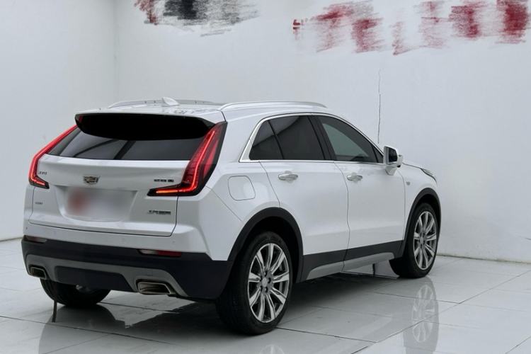 Used Cadillac XT4 2021 28T Four-Wheel Drive Platinum Edition Exterior 2