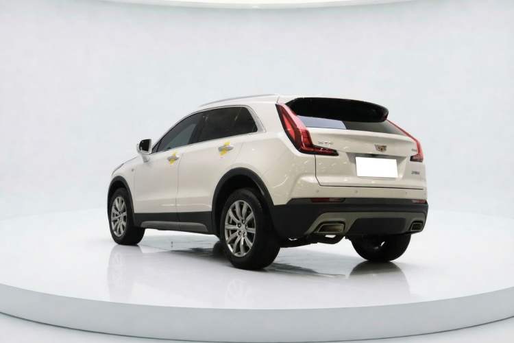 Used Cadillac XT4 2021 28T Two-Wheel Drive Leading Version Exterior 2