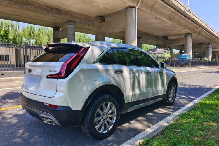 Used Cadillac XT4 2021 28T Two-Wheel Drive Leading Version Exterior 3