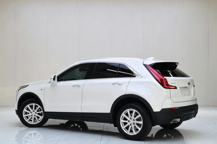 Used Cadillac XT4 2021 28T Two-Wheel Drive Tech Edition Exterior 3