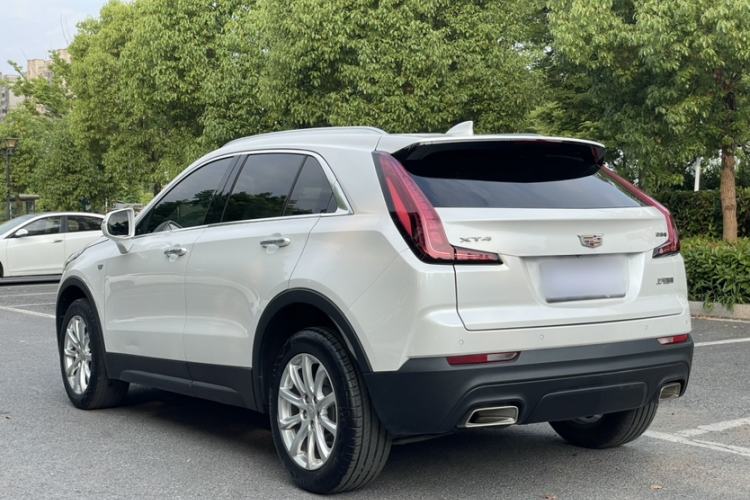 Used Cadillac XT4 2021 28T Two-Wheel Drive Tech Edition Exterior 4