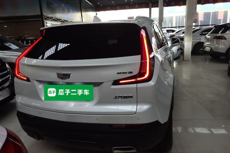 Used Cadillac XT4 2021 28T Two-Wheel Drive Tech Edition Exterior 4
