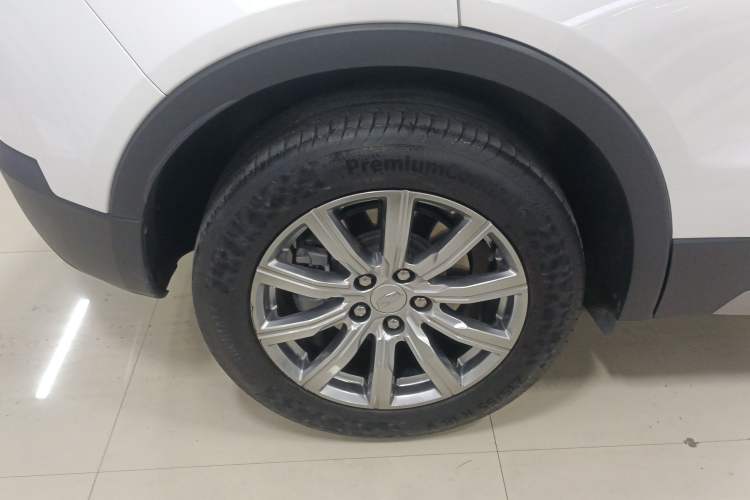 Used Cadillac XT4 2021 28T Two-Wheel Drive Leading Version Exterior 5
