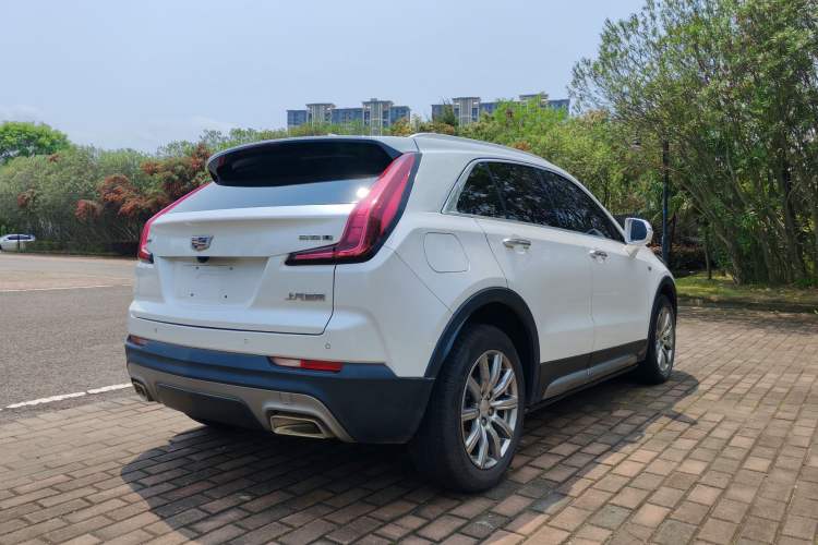 Used Cadillac XT4 2021 28T Two-Wheel Drive Leading Version Exterior 5