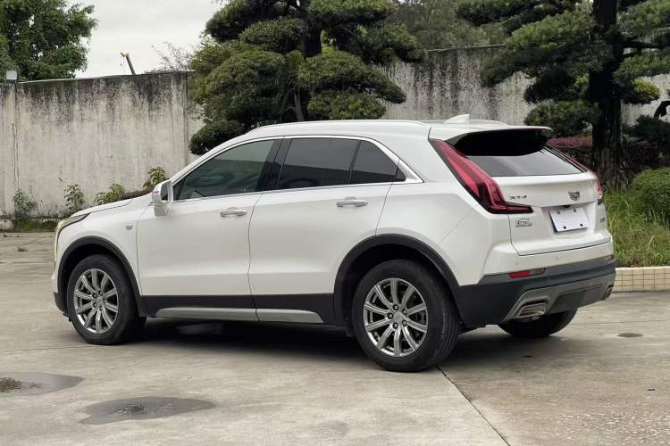 Used Cadillac XT4 2021 28T Two-Wheel Drive Luxury Version Exterior 5