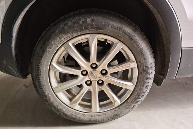 Used Cadillac XT4 2021 28T Two-Wheel Drive Tech Edition Exterior 5