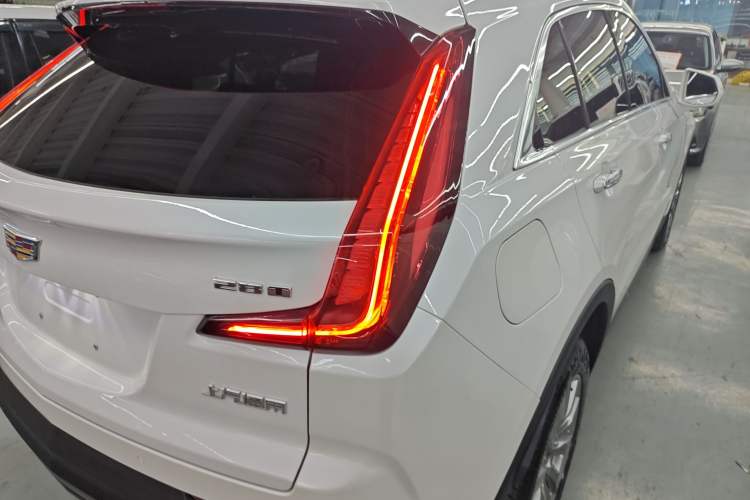 Used Cadillac XT4 2021 28T Two-Wheel Drive Leading Version Exterior 6