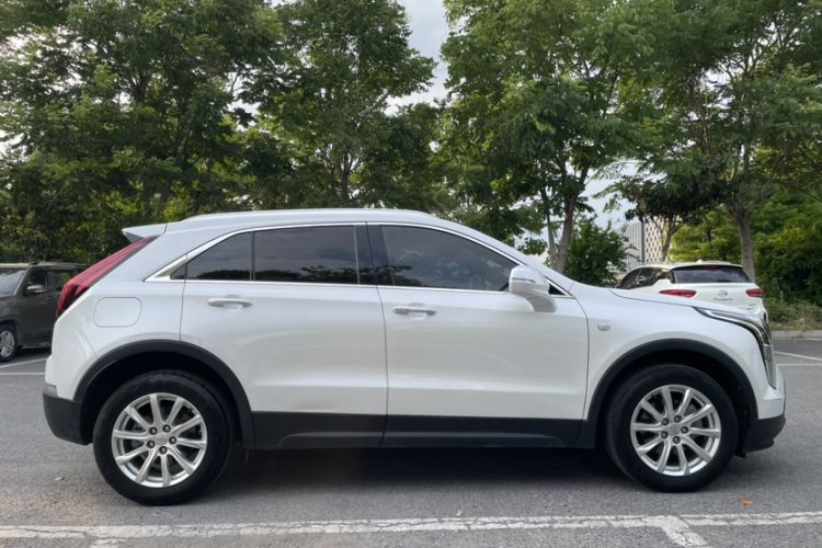 Used Cadillac XT4 2021 28T Two-Wheel Drive Tech Edition Exterior 7