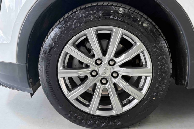Used Cadillac XT4 2021 28T Two-Wheel Drive Leading Version Exterior 8