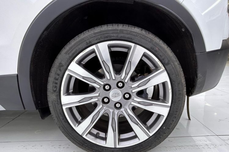 Used Cadillac XT4 2021 28T Four-Wheel Drive Platinum Edition Exterior 8