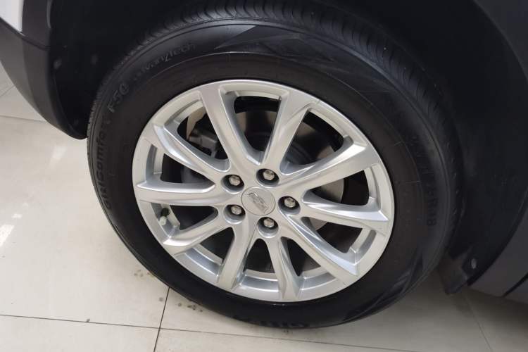 Used Cadillac XT4 2021 28T Two-Wheel Drive Tech Edition Exterior 8