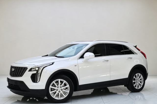 Used Cadillac XT4 2021 28T Two-Wheel Drive Tech Edition
