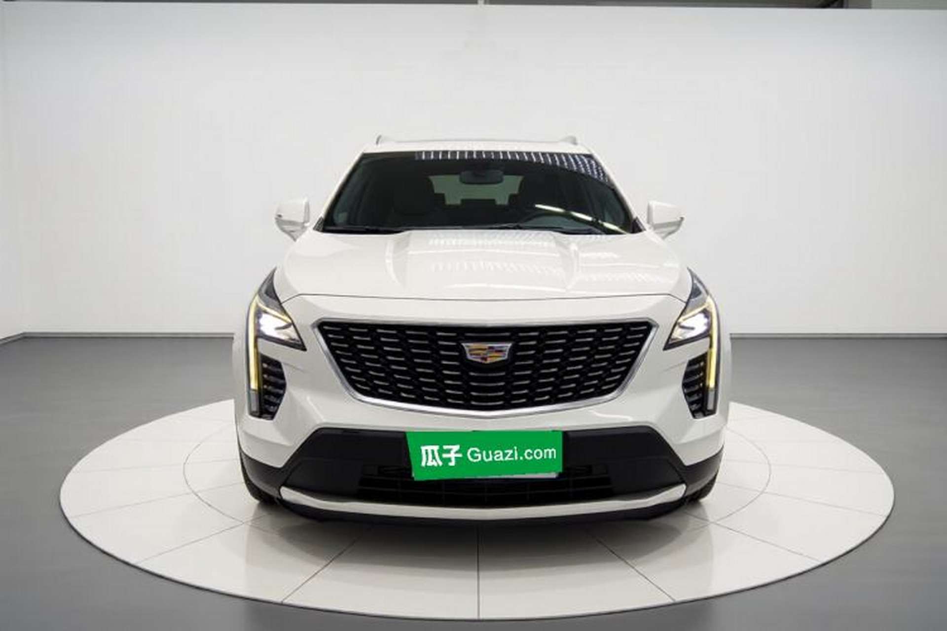 Used Cadillac XT4 2021 28T Two-Wheel Drive Leading Version Front