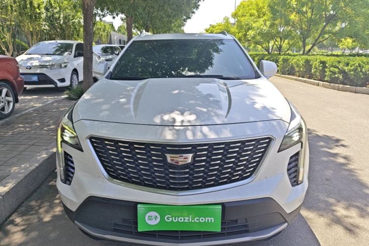 Used Cadillac XT4 2021 28T Two-Wheel Drive Luxury Version Front