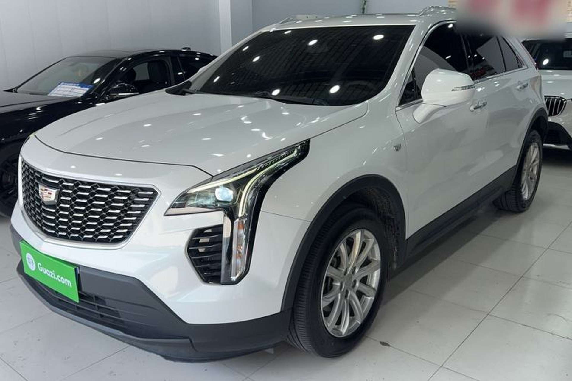 Used Cadillac XT4 2021 28T Two-Wheel Drive Tech Edition Front Left 45 Deg