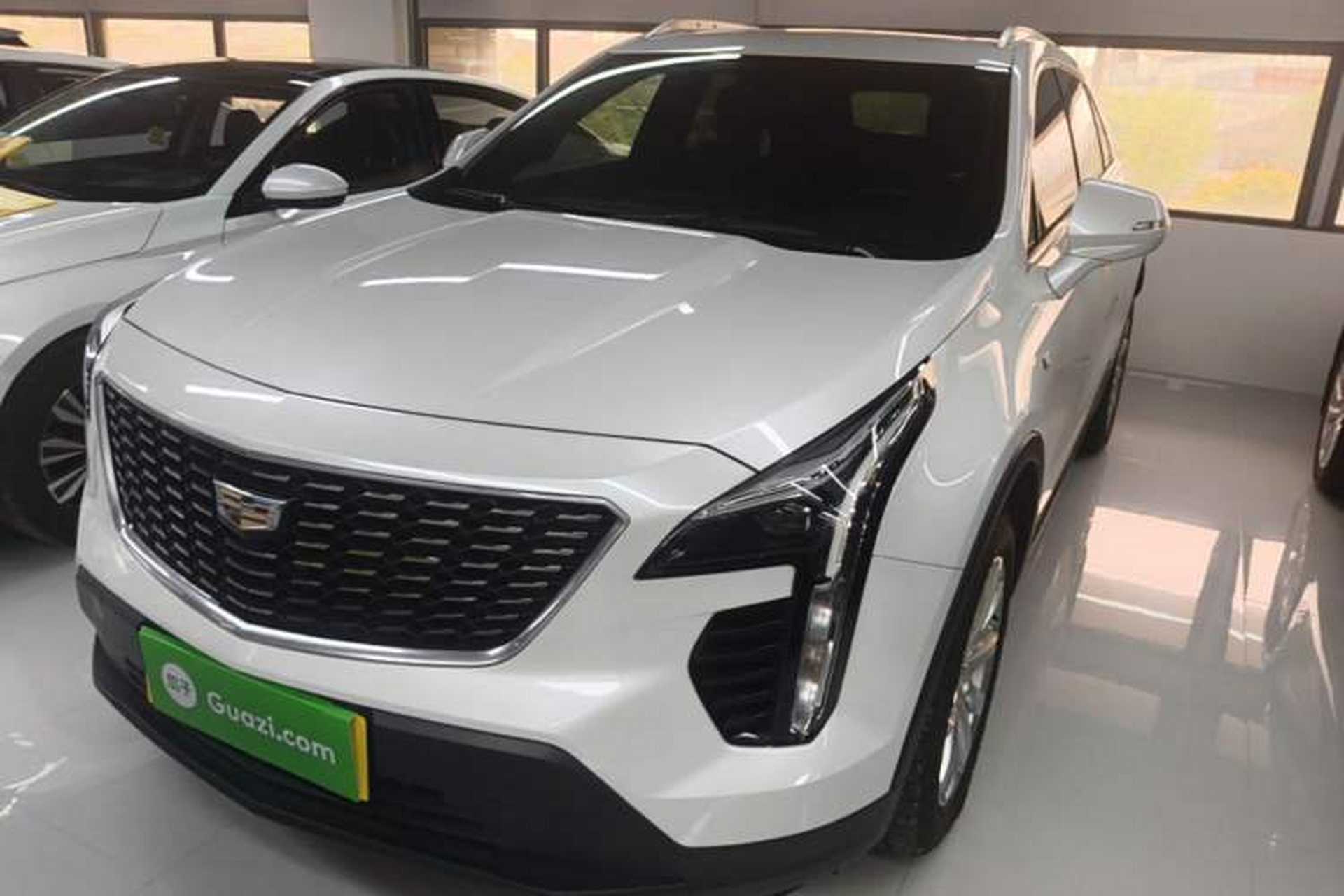 Used Cadillac XT4 2021 28T Two-Wheel Drive Tech Edition Front Left 45 Deg