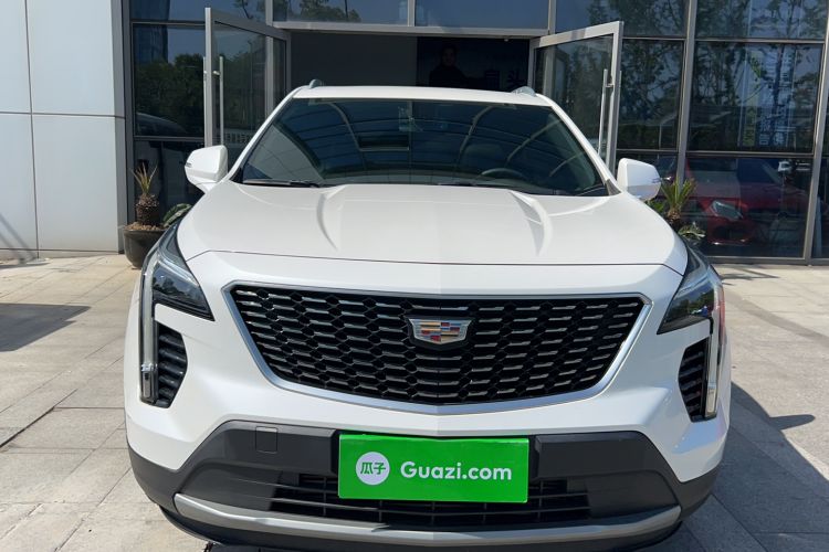 Used Cadillac XT4 2021 28T Two-Wheel Drive Luxury Version Front