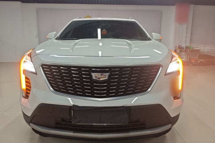 Used Cadillac XT4 2021 28T Two-Wheel Drive Luxury Version Front