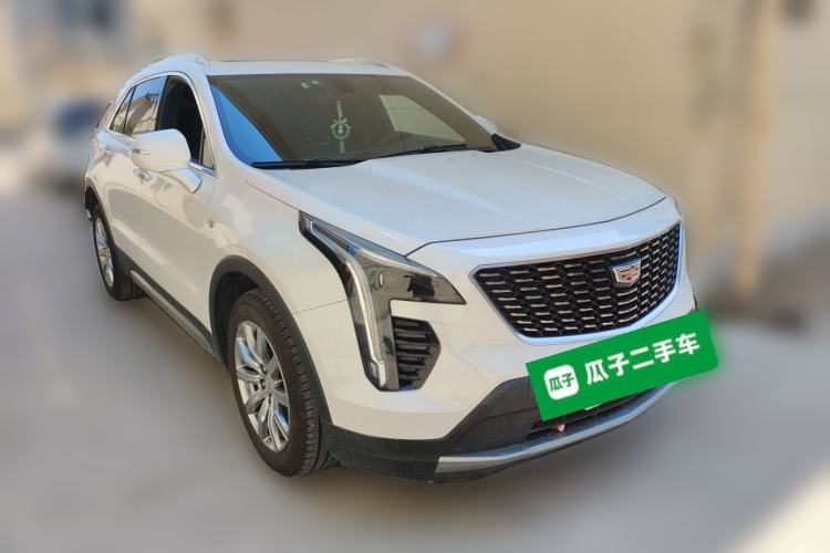 Used Cadillac XT4 2021 28T Two-Wheel Drive Leading Version Front Right 45 Deg
