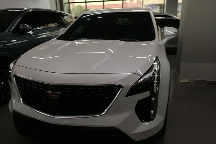 Used Cadillac XT4 2021 28T Two-Wheel Drive Tech Edition Front