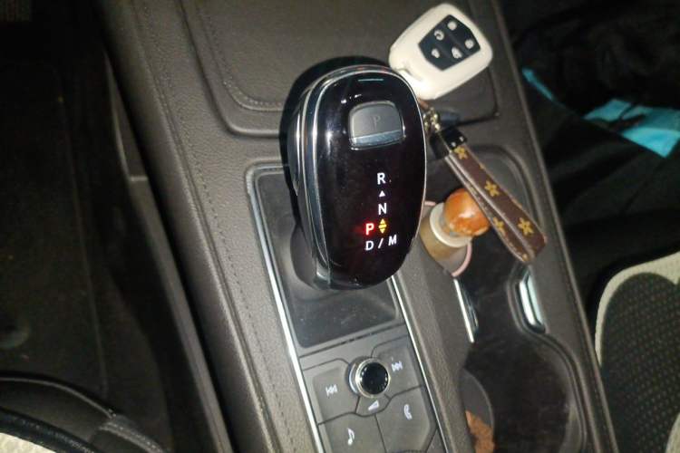 Used Cadillac XT4 2021 28T Two-Wheel Drive Leading Version Gear Lever
