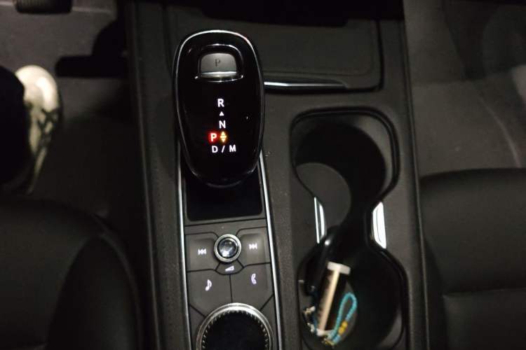 Used Cadillac XT4 2021 28T Two-Wheel Drive Leading Version Gear Lever