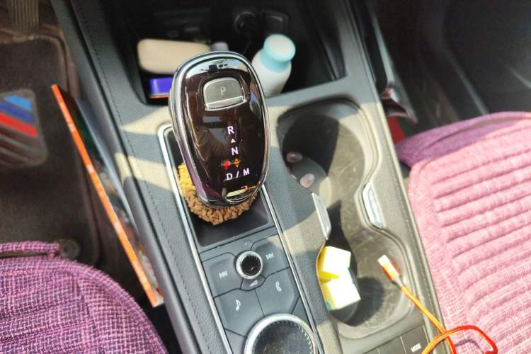 Used Cadillac XT4 2021 28T Two-Wheel Drive Leading Version Gear Lever