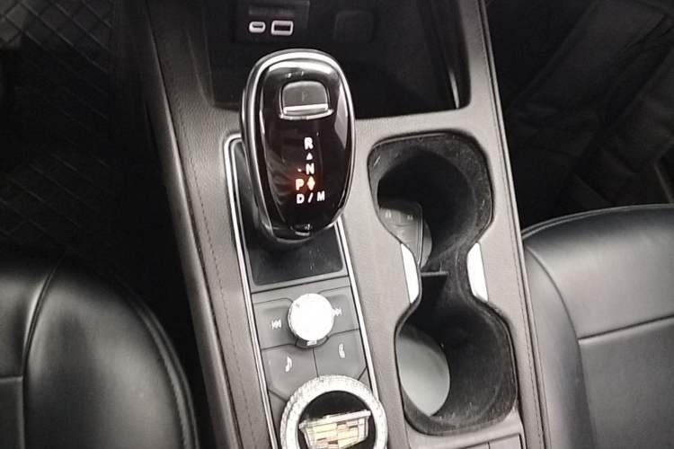 Used Cadillac XT4 2021 28T Two-Wheel Drive Leading Version Gear Lever