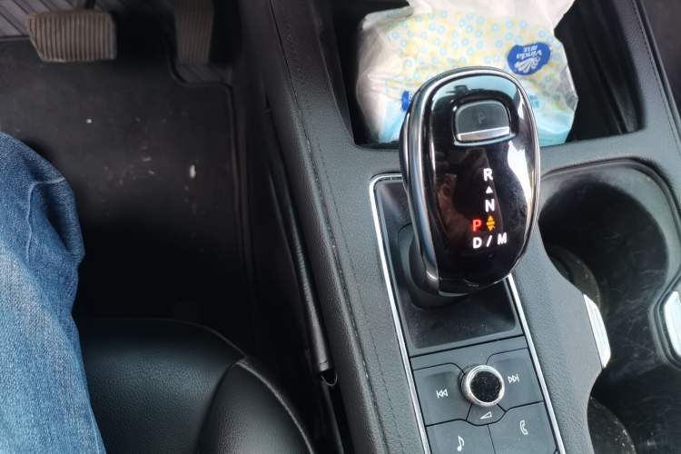 Used Cadillac XT4 2021 28T Two-Wheel Drive Leading Version Gear Lever