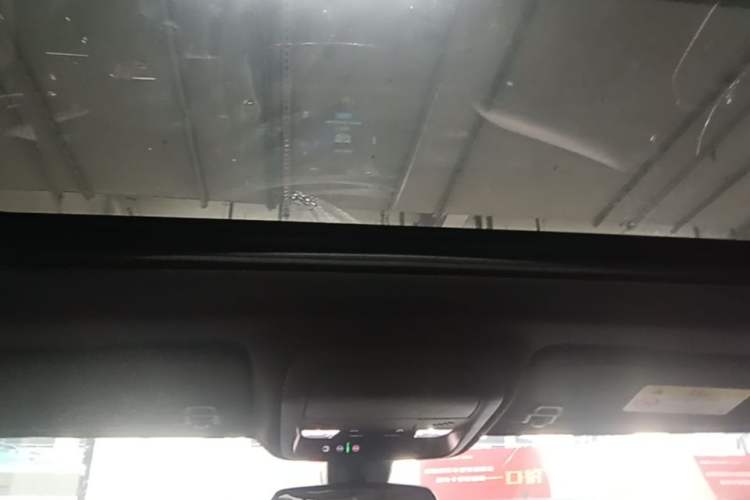 Used Cadillac XT4 2021 28T Two-Wheel Drive Leading Version Headliner