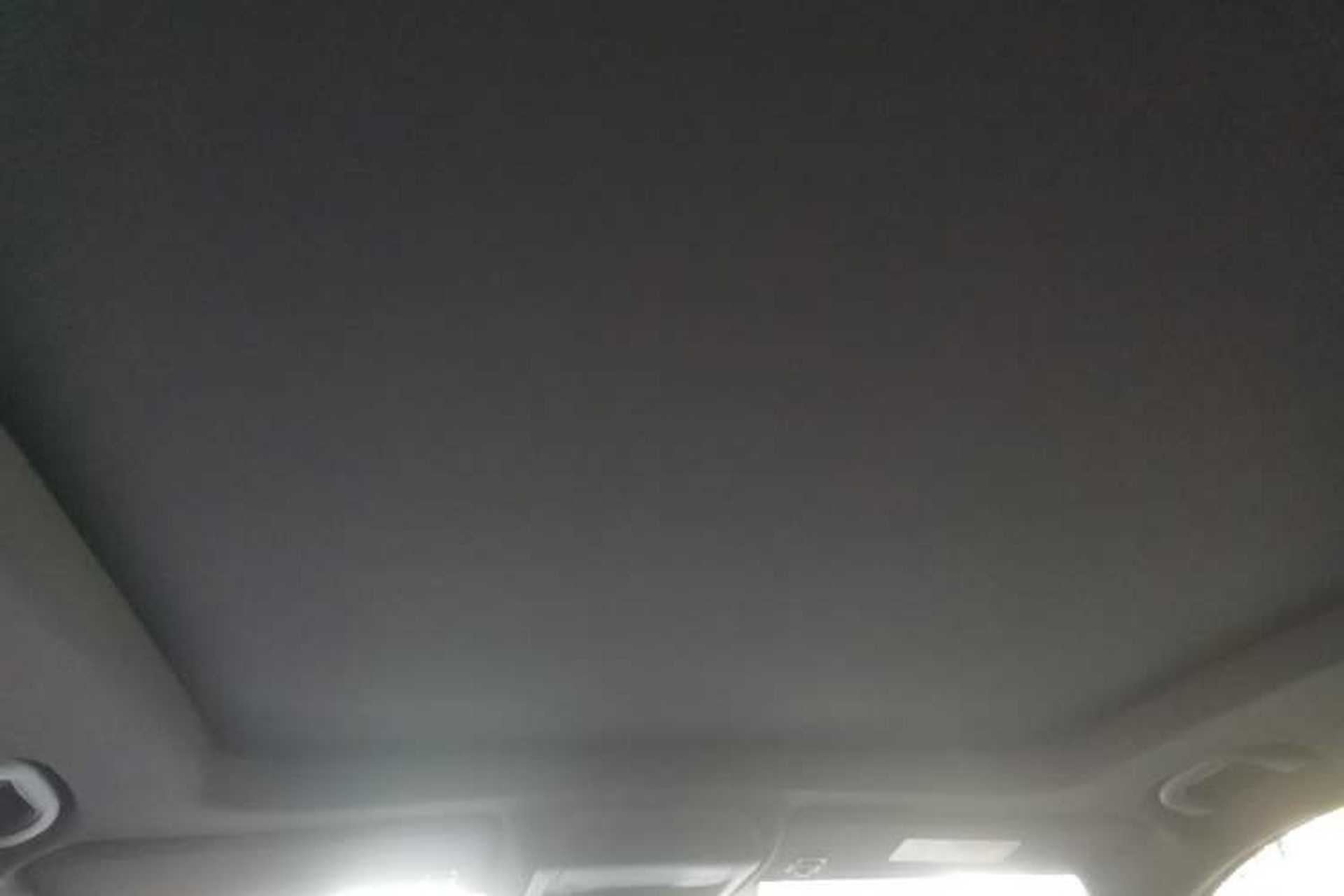 Used Cadillac XT4 2021 28T Two-Wheel Drive Luxury Version Headliner