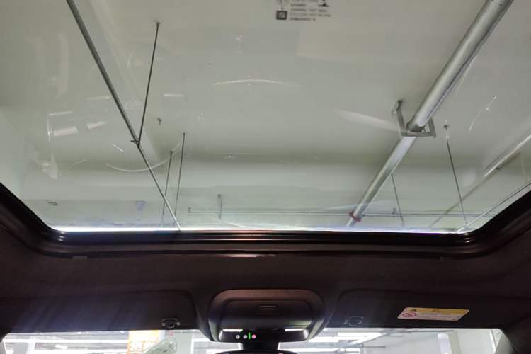 Used Cadillac XT4 2021 28T Two-Wheel Drive Leading Version Headliner