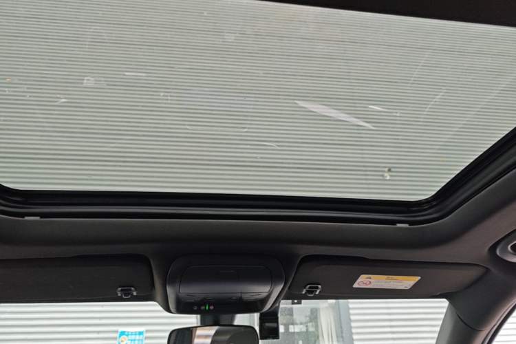 Used Cadillac XT4 2021 28T Two-Wheel Drive Tech Edition Headliner