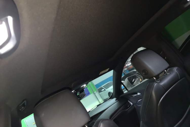 Used Cadillac XT4 2021 28T Two-Wheel Drive Tech Edition Headliner