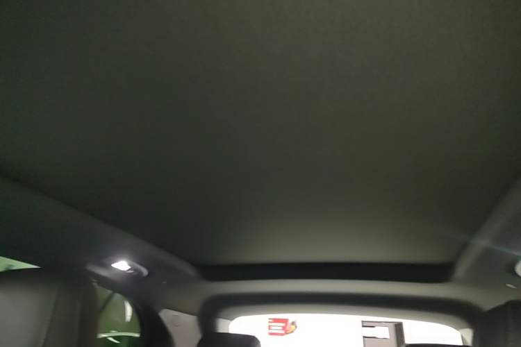 Used Cadillac XT4 2021 28T Two-Wheel Drive Tech Edition Headliner