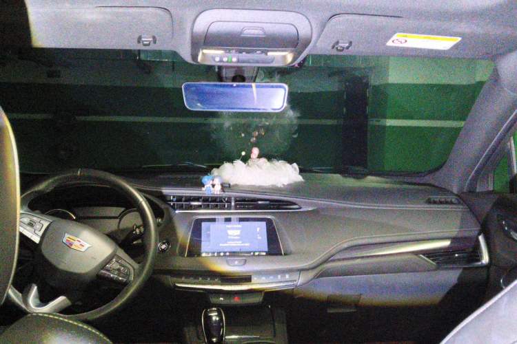 Used Cadillac XT4 2021 28T Two-Wheel Drive Tech Edition Headliner