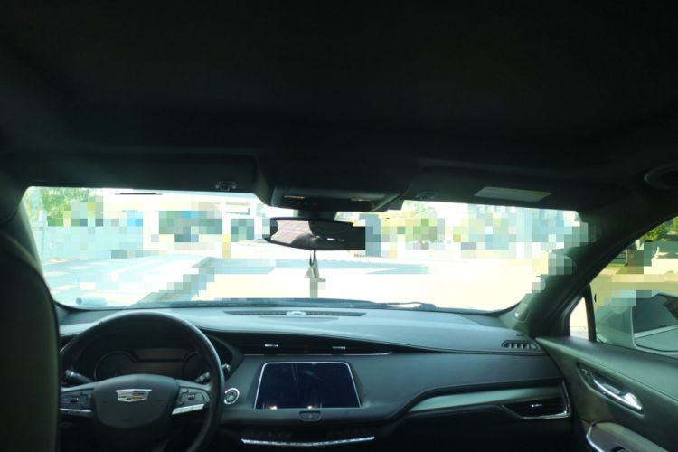 Used Cadillac XT4 2021 28T Two-Wheel Drive Leading Version Headliner