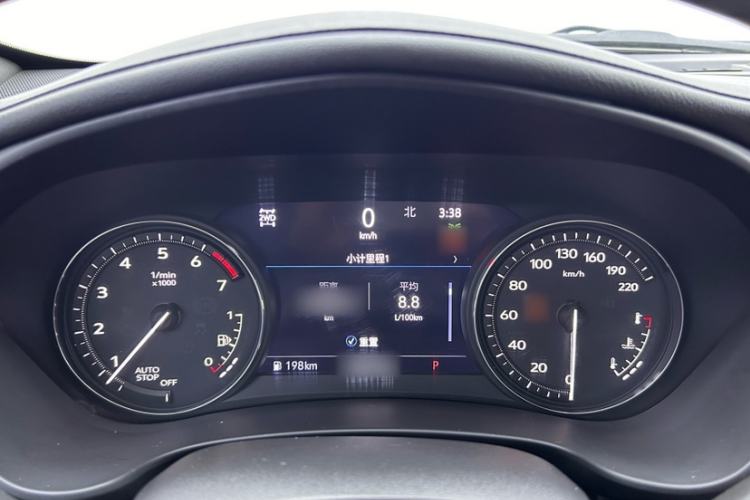 Used Cadillac XT4 2021 28T Four-Wheel Drive Platinum Edition Instrument Cluster