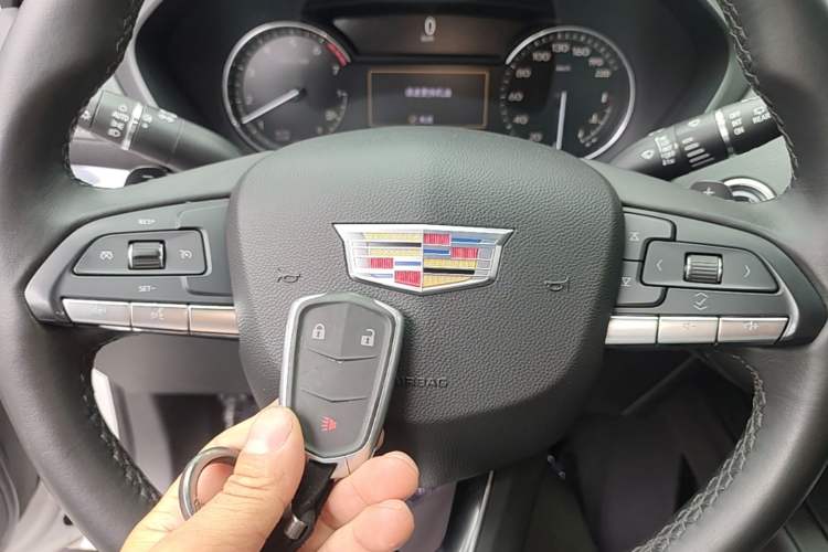 Used Cadillac XT4 2021 28T Two-Wheel Drive Tech Edition Interior 1