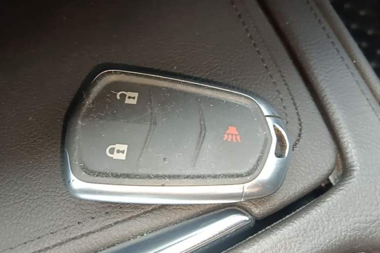 Used Cadillac XT4 2021 28T Two-Wheel Drive Tech Edition Interior 1